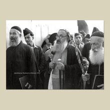 Carica l'immagine nel visualizzatore di Gallery, THE IRAQI SWING. Flashes of Light and Darkness in the Church of Iraq